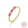 Anel Twist Rosa Olho de Cavalo S925 Prata Esterlina com Anel Escalonado de Diamante Estilo Coreano Anel de Dedo Levemente Luxuoso