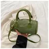 Bolso de Hombro para Mujer Bolso Almohada 2025 Nicho Nuevo Retro Moda Casual para Mujer Suave Bolso Cruzado de Mano Moderno