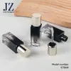 Tapa Dorada Spot Jinze Negro Degradado/Blanco Perlado Botella Cuadrada Tubo de Brillo de Labios Tubo de Plástico Vacío Material de Empaque
