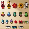 Charms divertidos e lúdicos para sapatos estilo blocos de montar, acessórios para tamancos em borracha macia de PVC, designs de robô, abelha e árvore, fivelas de sapato DIY, lote misto
