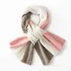 Atacado de Comércio Exterior Transfronteiriço do Fabricante Novo Cachecol de Lã Cashmere para Mulheres com Combinação de Cores Tricotado Quente em Grandes Quantidades em Estoque