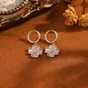 Set de Collar y Aretes de Trébol de Cuatro Hojas Chapado en Oro de 18 Quilates de Lujo Ligero para Mujer Cadena de Acero Inoxidable 304 Juego de Cierres para Aretes