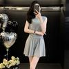 Estilo Salado Casual Ligeramente Maduro Conjunto Deportivo para Mujer Verano 2025 Nuevo Top Gris sin Mangas Shorts de Cintura Alta Conjunto de Dos Piezas