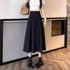 Falda Negra de Tiro Alto para Mujer, Primavera y Verano, Falda Midi Acampanada de Corte A, Favorecedora para Figuras Pequeñas, Falda Bodycon