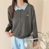 Colección de otoño: Cárdigan de punto bordado para mujer con cuello de solapa, nuevo estilo 2026, top suéter moderno de corte holgado