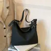 Nueva Moda Transfronteriza Tejido a Mano Mate Bolso Tote Casual Relajado Gran Capacidad Bolso de un Solo Hombro para Mujer Venta al por Mayor