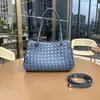 Bolsa Cesta Tecida de Couro Novo Transfronteiriça Bolsa Cesta de Legumes Portátil Retro de Alta Qualidade Bolsa de Ombro Único Transversal Feminina de Grande Capacidade