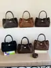 Bolso Retro de Alto Valor Nuevo Estilo Otoño 2026 Popular Exquisito Color Sólido Viaje Cotidiano Sensación Relajada Bolso Pequeño Cuadrado de Hombro Único