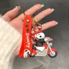 Chaveiro Snoopy Boneco Desenho Animado Pingente de Bolsa Carro Chaveiro Fofo Pingente Pequeno Criativo para Casal Atacado