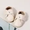 Sapatos de Bebê e Criança Pequena Cobertos de Couro para Primavera e Outono, Novo Estilo de 0 a 2 Anos de Idade Bebê Masculino e Feminino Sola de Borracha Macia Antiderrapante Sapatos Casuais para Criança Pequena