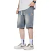 Calça Jeans de Cinco Pontos com Padrão Céu Estrelado Fina de Verão Masculina Solta Reta Streetwear Americano Casual Shorts de Verão Calça Média