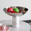 Prato de Frutas Ornamentos de Luxo Leve Moderno Pés Altos Alto Valor Prato de Doces Lanches Tigela de Frutas Secas Modelo Quarto Hotel Simples Joias