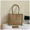Nova Bolsa com Estampa de Letras de Grande Capacidade, Tote de Ombro Único, Bolsa de Palha Tecida com Fio Bordado, Bolsa de Palha de Ráfia Papel Oca, Design Natural na Cor de Mel