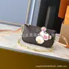 Bolso de Mahjong con Remaches de Cuero Genuino Bolso Mediano Antiguo para el Brazo Bolso Cruzado tipo Sobre para Mujer Blanco Tricolor Negro Tricolor Bolso para Teléfono Móvil de un Solo Hombro