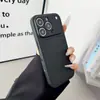 Adequado para iPhone 17 Pro Max, Transforma-se Instantaneamente em uma Nova Capa com Textura de Couro e Furos Precisos, Acabamento Fosco para iPhone 16, Anti-Queda para iPhone 15, Transfronteiriço