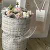 Buquê de Flores de Tricô de Lã Feito à Mão Presente de Aniversário para Meninas 520 Namorada Dia das Mães Colega de Classe Formatura Venda Direta da Fábrica