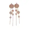 Brincos de Franja Redondos Estilo Metal Europeu e Americano Transfronteiriços, Brincos de Luxo Leve de Alta Qualidade para Mulheres, Design Único