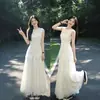 O vestido popular de estilo francês deste ano para mulheres é um vestido sem mangas plus size para primavera-verão com renda branca, extremamente estiloso e bonito