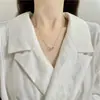 Colar Ins Duplo Quadrado Estilo Coreano para Mulheres, Pingente Retangular Geométrico de Nicho Cravejado com Diamantes, Colar Longo Simples e Elegante Costurado