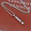 Collar de silbato de acero de titanio estilo hip hop europeo y americano cadena para suéter joyería de acero inoxidable marca de moda femenina armónica para hombre nuevo colgante