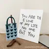 Bolsa con Tema de Amor, Bolsa de Punto para Teléfono Móvil de Verano, Bolso de Mano Portátil de Silicona Estilo Coreano que se Puede Llevar Cruzado, un Artículo Imprescindible para Salir