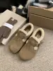 Zapatos de mujer tipo mocasín estilo retro con plataforma interior, pantuflas forradas de felpa y forro polar, modelo nuevo para otoño e invierno, cálidos para clima nevado