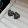 Pendientes Grises de Perlas con Borlas Tachonadas de Diamantes Estilo Francés Vintage, Pendientes de Lujo Ligero de Gama Alta, Accesorios para Orejas de Moda con un Diseño Único