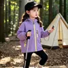 Chaqueta Softshell para Niña Primavera y Otoño 2026 Nueva Elegante Ropa Exterior Tres en Uno para Bebé Conjunto de Dos Piezas para Niños Otoño e Invierno