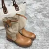 Botas retro Maillard com salto grosso em retalhos para mulheres, bico redondo, salto baixo, estilo Western, botas curtas em retalhos de lona e couro, versáteis para uso ao ar livre