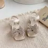 Sandalias para Niña 2026 Nuevo Modelo de Verano Zapatos de Princesa de Cristal para Niños Sandalias de Moda Abiertas Elegantes para Niña Suela Suave