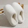 Chinelos de Algodão Femininos Inverno Novo Casa Interna EVA Base Grossa Antiderrapante Casal Quente Doméstico Chinelos de Algodão com Forro de Lã para Homens