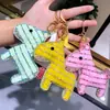 Llavero de poni de diamantes lindo coreano para mujer, llavero creativo para llaves de coche, colgante de bolso de moda, regalo al por mayor