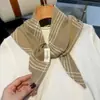 Xale de Tricô com Padrão de Diamante para Mulheres, Estilo Outono e Inverno, Lenço de Cabeça Quente, Multifuncional, Versátil, Lenço Pequeno para Mulheres