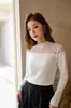 [Hecho a medida] Top base para mujer con ribete de encaje, camiseta de manga larga de algodón elástica y suave, versátil para usar en capas