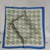 Pañuelo cuadrado estampado de leopardo bufanda coreana femenina de seda versátil pañuelo para el pelo bufanda retro flor de anacardo pañuelo cuadrado pequeño venta al por mayor