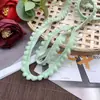 Accesorios de Encaje de Diente de Perro con Bola de Pelo Colorida de Gama Alta Cinturón Decorativo Cinta Tejida Hecho a Mano DIY Accesorios para Ropa Lolita