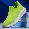 Estación Independiente Transfronteriza Zapatos Deportivos Casuales Nuevos para Hombre, Zapatos para Correr Ligeros y Transpirables, Parte Superior de Tejido Flyknit, Sin Cordones