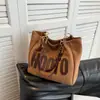 Bolsa de Ombro Grande para Estudante de Comércio Exterior Bolsa Grande Feminina Grande Capacidade 2025 Nova Bolsa Tote de Alta Qualidade para o Dia a Dia