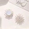 Moda de Corea del Sur flor de cristal núcleo mano cosido cuentas de uña flor tela pegatinas DIY zapatos flor accesorios para el cabello bolsa parche de ropa parche