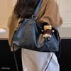 2026 Bolsa Transversal Grande Capacidade Retrô Nova Feminina para o Dia a Dia Bolsa de Ombro Couro Macio Casual Versátil Bolsa de Mão Simples