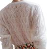 Cardigan de Tricô com Fivela Vazada Estilo Gatinho Transfronteiriço Novo Estilo para Mulheres Elegante Estilo Francês Cor Sólida Manga Longa Cardigan Externo Fino