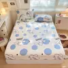 Novo lençol de cama de veludo de leite com desenho Sanrio para comércio exterior transfronteiriço, protetor de colchão com cobertura fixa de 360 graus