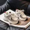 Zapatillas Deportivas para Niñas 2026 Primavera y Otoño Nuevos Zapatos de Papá Ligeros Zapatillas de Correr para Niños Mayores Zapatos Casuales de Malla