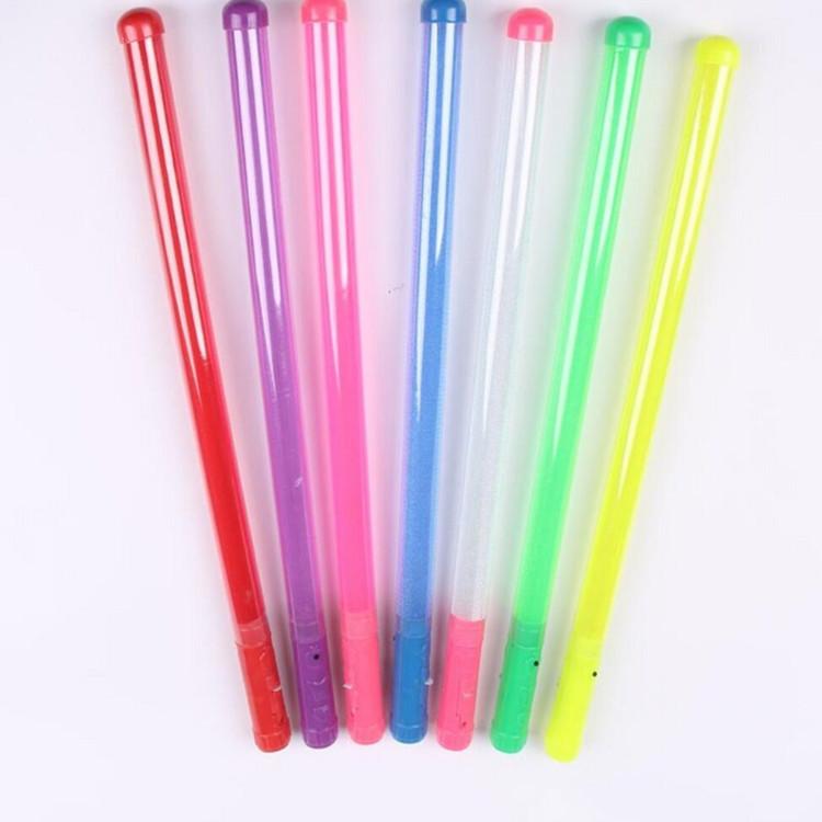 3267377776_1580456425