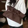 Bolsa de Veludo de Ombro Único Japonesa Grande Capacidade Simples Outono Feminina de Camurça Sob o Braço Nova Bolsa de Mão Exquisita Moda Coreana 2026
