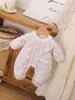 Mameluco Acolchado con Forro de Polar Estampado de Gatos Florales Morados de Invierno Ropa de Salida para Bebé Ropa de Algodón de Invierno para Niños Pequeños para Mantener el Calor