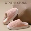 Pantuflas de algodón Baotou para mujer, otoño e invierno, cálidas para interior, suela gruesa, para pareja, hogar, un par de pantuflas de felpa esponjosa para mujer, invierno