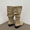 Botas Retrô Europeias e Americanas para Mulheres 2025 Outono e Inverno Novo Estilo Celebridade da Internet Pregueadas Empilhadas Botas de Cano Alto Botas de Montaria Botas Longas Acima do Joelho