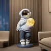 Beihanmei Lujo Ligero Astronauta Sala de Estar Gran Adorno de Pie con Altavoz Lujo Ligero Gama Alta Gabinete de TV Decoración de Audio