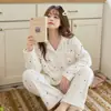 Pijama para Mujer Estilo Otoño e Invierno Espesado Doble Cara Terciopelo Isla Marina Más Polar Cálido Terciopelo Coral Nuevo Estilo para Damas en Invierno Ropa para el Hogar